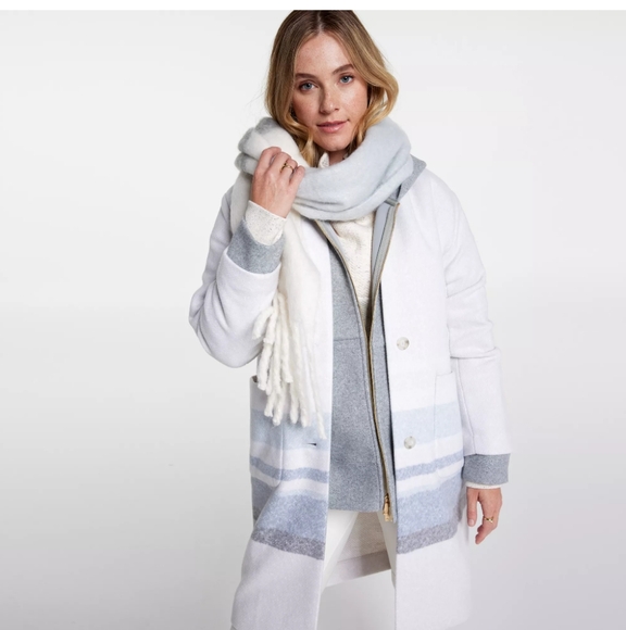 CALIA Luxe Scarf & Luxe Beanie - Picture 4 of 11